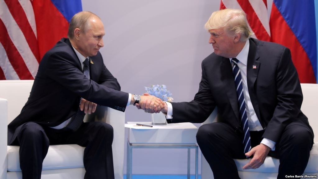  Consilierii l-au sfătuit pe Trump să nu-l felicite pe Putin, dar preşedintele a refuzat