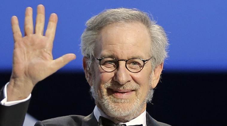  Steven Spielberg, primul regizor ale cărui filme au depăşit pragul de încasări de 10 miliarde dolari