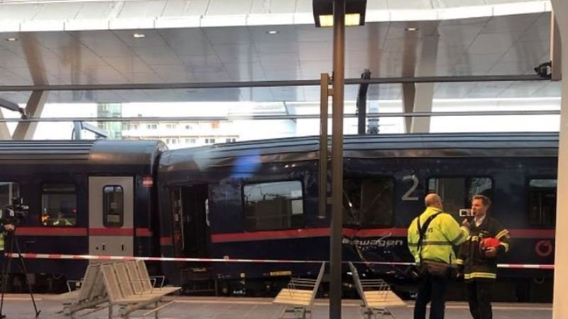  Accident feroviar în Austria. Zeci de persoane rănite după ciocnirea a două trenuri