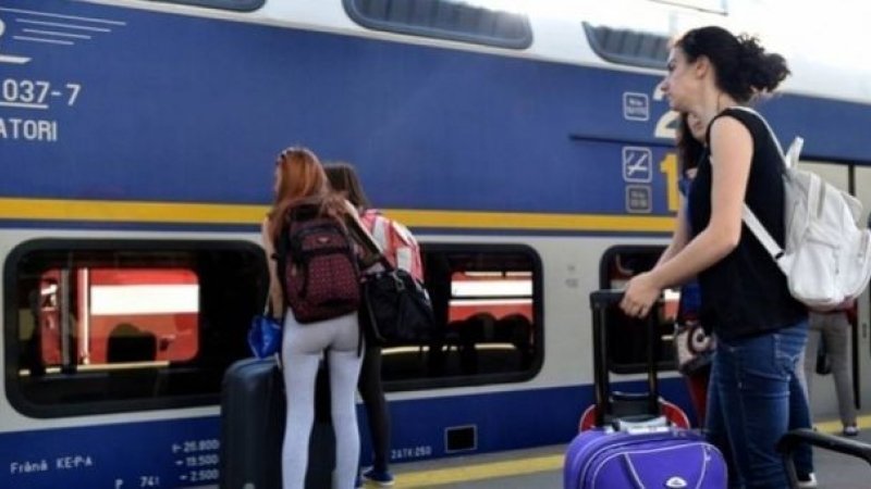  Studenții vor beneficia de gratuitate pe transportul feroviar intern, indiferent de vârstă