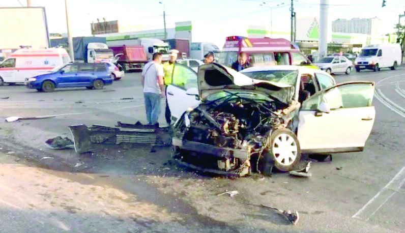  Accidentul de la CET, la ora 6 dimineaţa: şoferul era beat