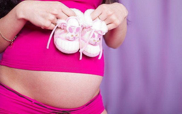  Multe adolescente care rămân gravide nu-şi fac analizele recomandate