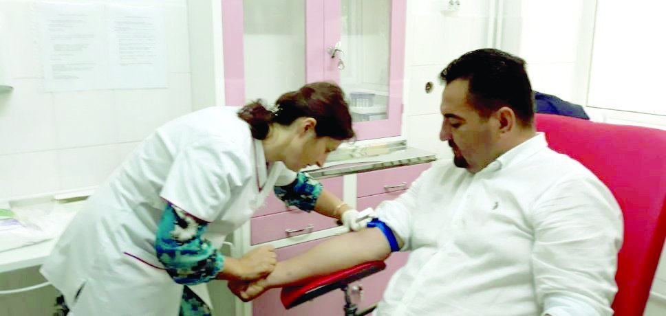  Scaun modern dăruit Centrului de Transfuzii de Ziua Donatorului de Sânge