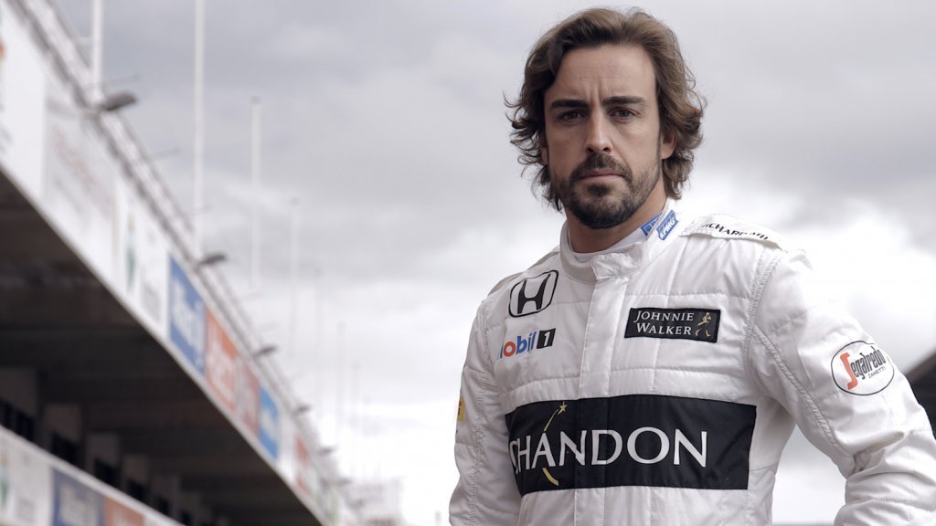  Fernando Alonso se apropie de Tripla Coroană, după ce a câştigat Cursa de 24 de ore de la Le Mans