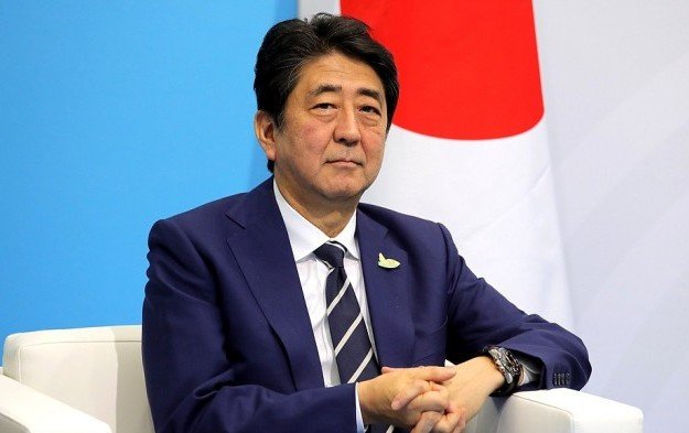  Premierul nipon Shinzo Abe a renunţat la planul de a efectua o vizită oficială în Iran