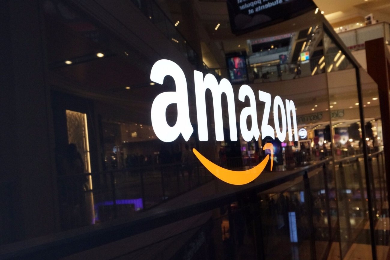  Business Insider: Gigantul Amazon, cu birouri la Iaşi, acuzat de sclavie modernă