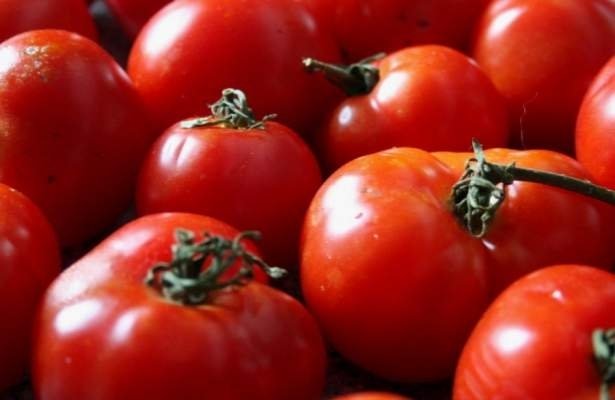  Daea: Nu există supermarket fără roşii româneşti, avem producţie record de tomate