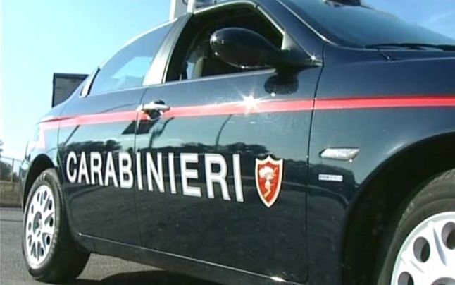  Român suspectat de legături cu organizaţii teroriste, cercetat în Italia
