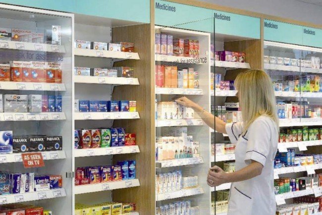  Sancţiuni pentru farmaciile care vor avea preţuri mai mari decât cele aprobate de MS