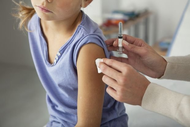  Un milion de doze de vaccin gripal ajung la începutul toamnei la medicii de familie