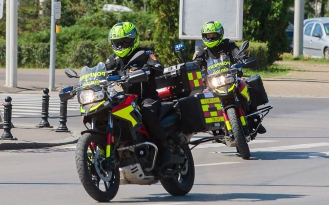  Paramedic pe motocicletă: Salvatorii care ajung în câteva minute oriunde în oraş