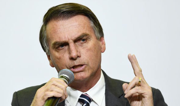  Candidatul de extrema-dreaptă, Jair Bolsonaro, a câştigat primul tur al alegerilor prezidenţiale din Brazilia