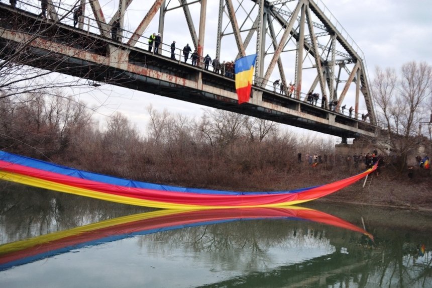  „Pod“ de milioane: Proiectele transfrontaliere cu Moldova, înecate în Prut: 0 (zero) din 241