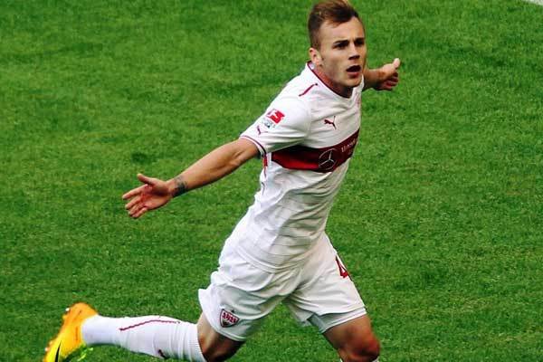  Victor Piţurcă l-a sfătuit pe Alex Maxim să semneze cu VfB Stuttgart