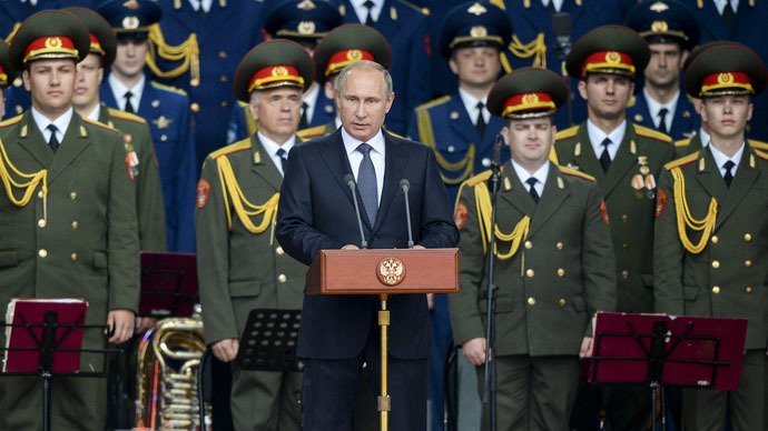  Șeful armatei britanice: Rusia este acum o amenințare mult mai mare decât ISIS