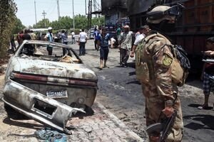  Cel puţin 50 de morţi şi peste 140 de răniţi în mai multe atentate cu maşini-capcană la Bagdad