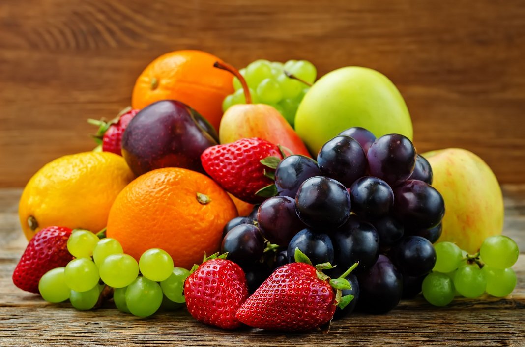  Drajeurile de vitamina C nu trebuie să înlocuiască fructele şi legumele proaspete