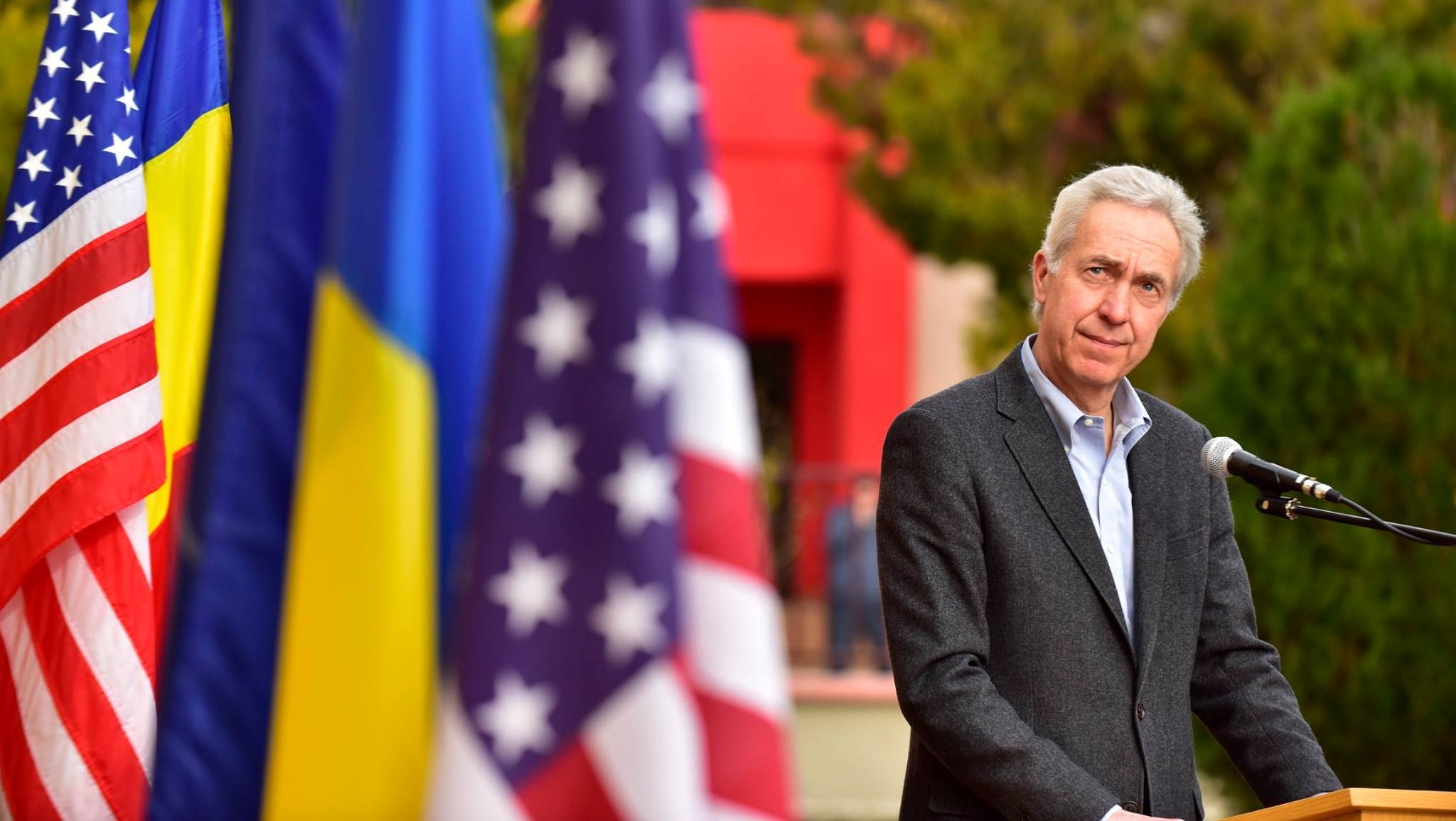  Ambasadorul SUA va conferenţia vineri despre democraţie la Iaşi