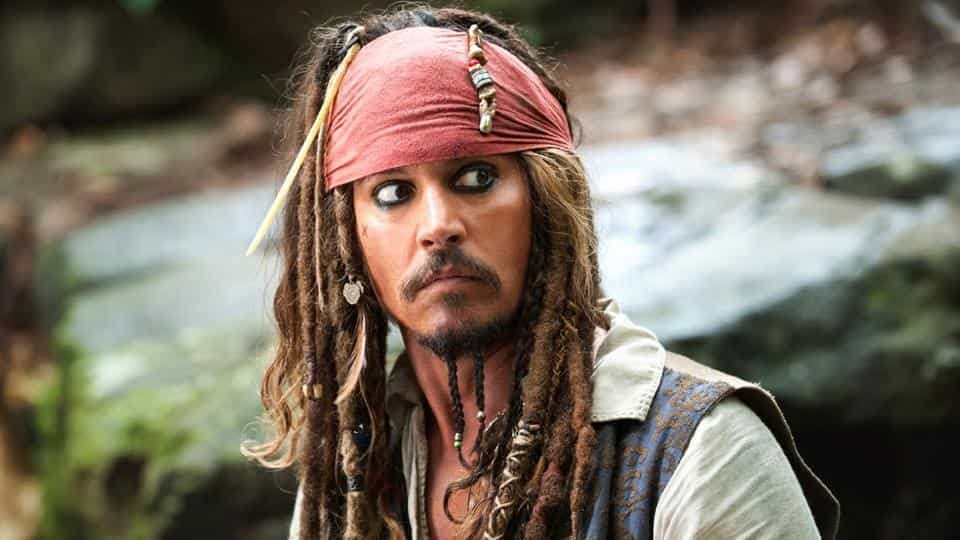  Studiourile Disney renunţă la Johnny Depp în rolul Jack Sparrow din „Piraţii din Caraibe”