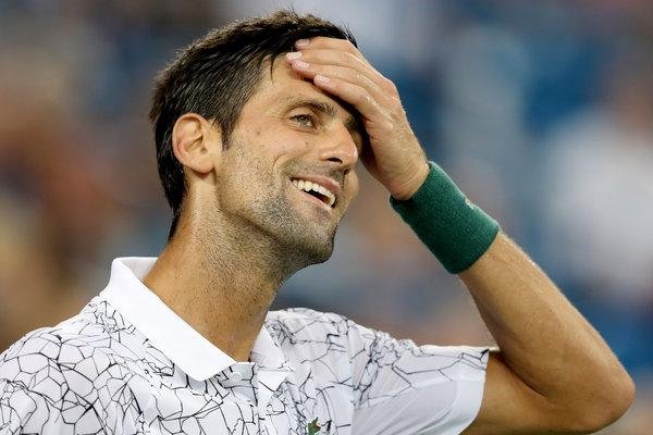 Liderul mondial Novak Djokovic a fost eliminat surprinzător în semifinalele turneului de la Doha
