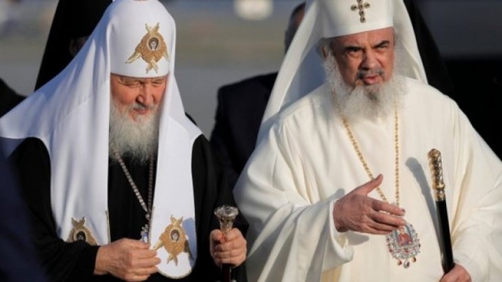  Patriarhul Kirill: Utilizarea smartphone-lui prevestește venirea Anticristului