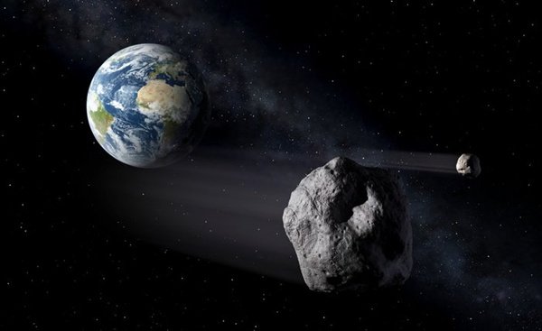  Studiu: Terra şi Luna au fost lovite de mai mulţi asteroizi în ultimii 290 milioane de ani