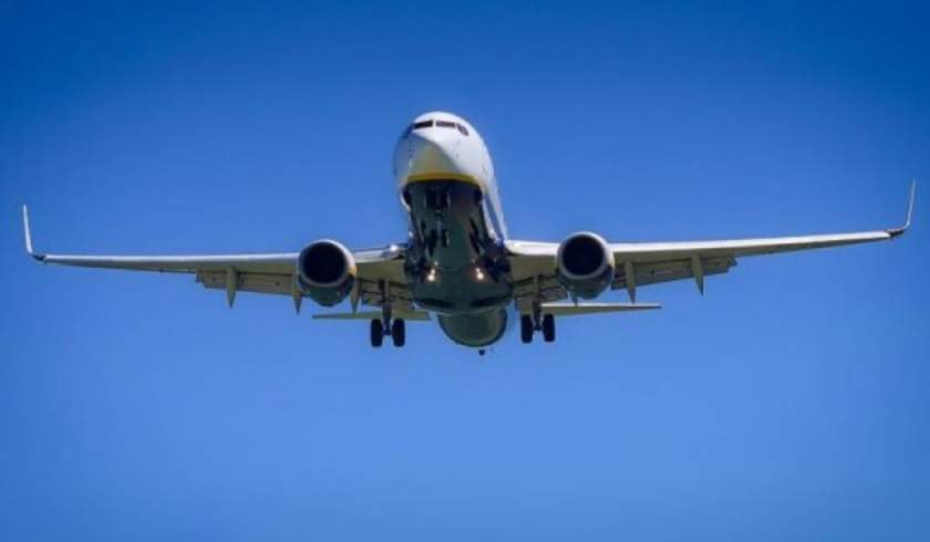  Un avion cu 109 pasageri a aterizat de urgenţă pe aeroportul din Constanţa
