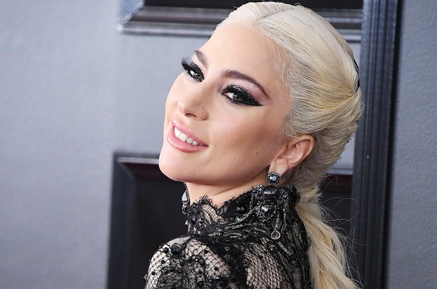  Lady Gaga susţine că Mike şi Karen Pence sunt „cei mai răi reprezentanţi” ai creştinismului
