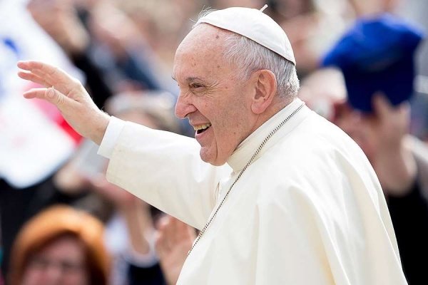  Papa Francisc la Iaşi: În apropierea Suvernaului Pontif, pe bază de bilet sau invitaţie