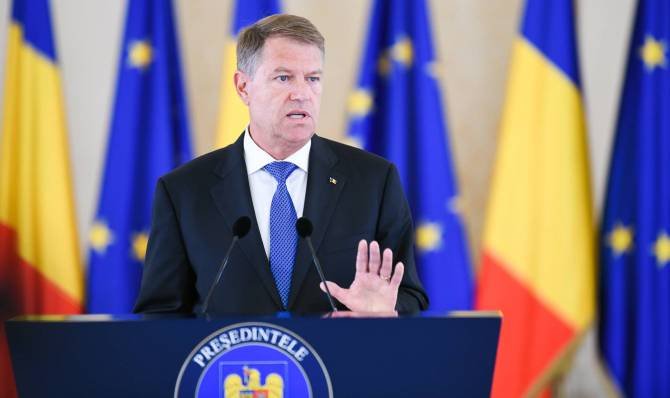  Klaus Iohannis: Solicit Guvernului să vină cu un buget realist. PSD caută „vinovaţi de servciu”