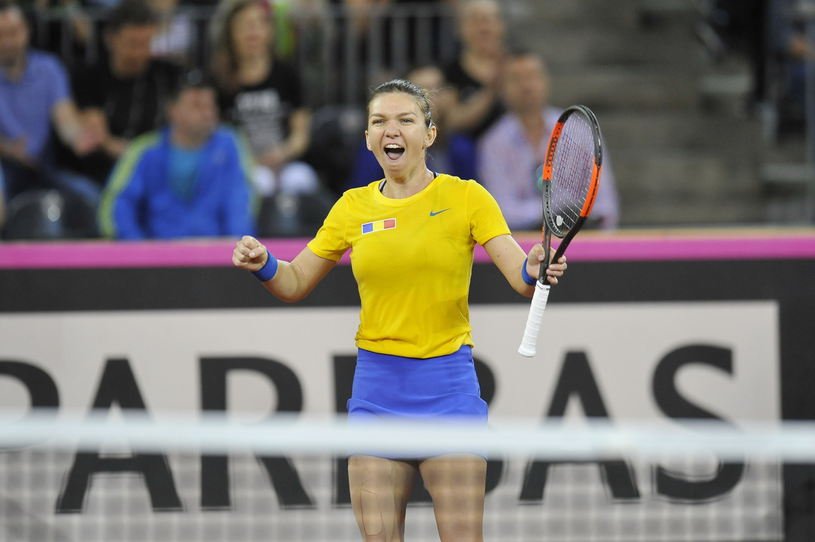  Victorie clară a Simonei Halep împotriva Katerinei Siniakova la Fed Cup