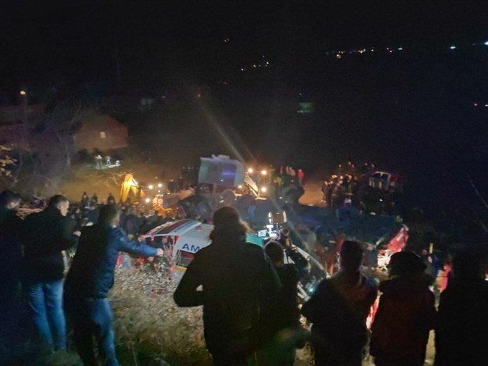  13 persoane au murit într-un accident de autocar în Macedonia de Nord