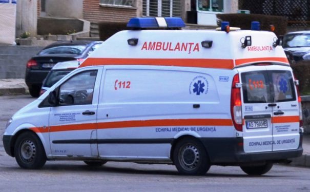  O femeie din Botoşani a murit după ce s-a înecat cu mâncare