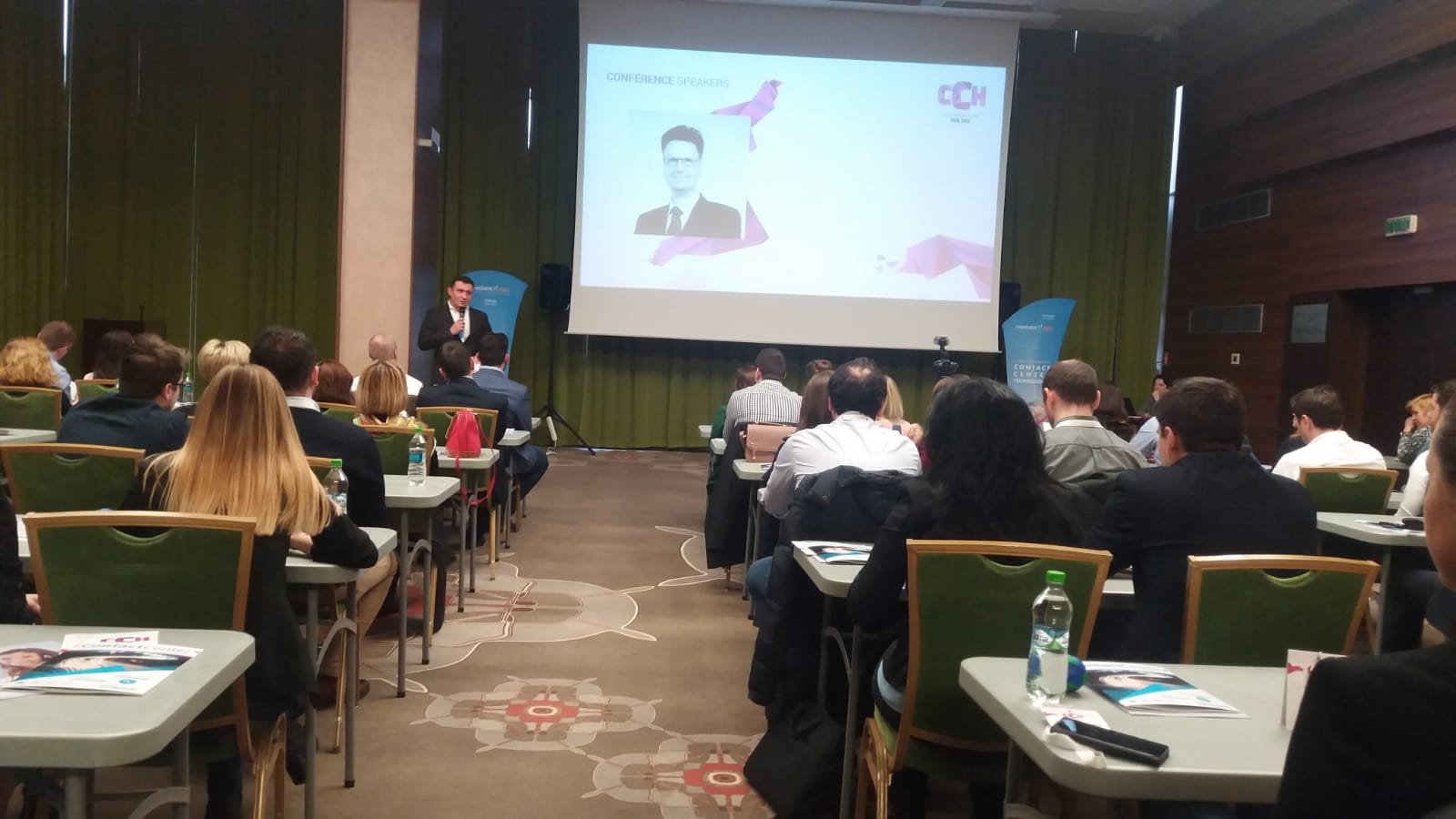  Conferință despre Inteligența Artificială la Iași – Customer Care Hub