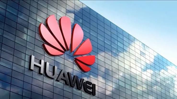  Huawei dă în judecată guvernul SUA din cauza interzicerii echipamentelor sale