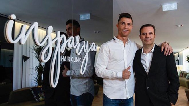  Ronaldo şi-a deschis o clinică de transplant de păr în Spania