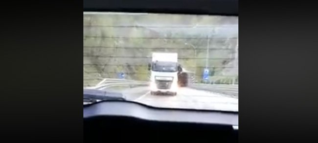  VIDEO: „Diavolul pe roţi” – așa a fost numit un șofer român de TIR de Poliția spaniolă