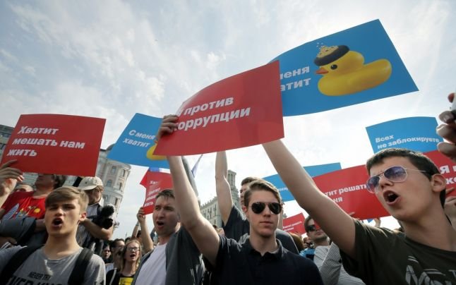  Gallup: Aproape jumătate din ruşii tineri doresc să emigreze