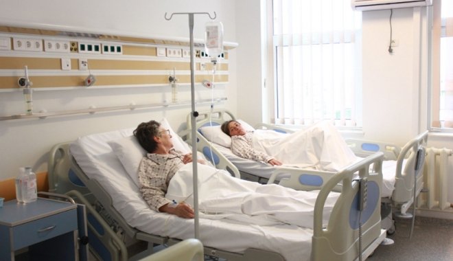  Val de pacienţi cu boli cronice ce ajung la spital