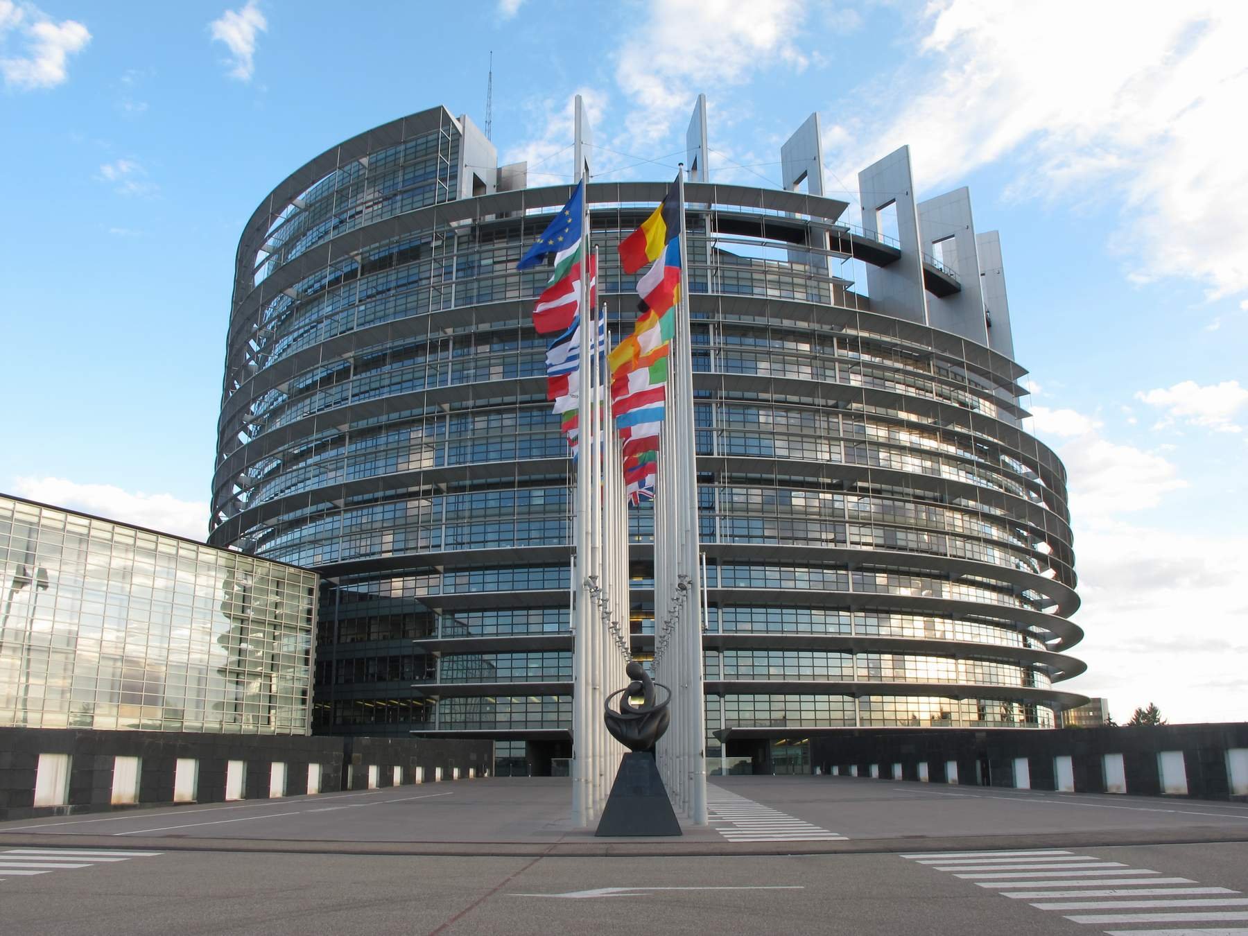  Parlamentul European, mesaj de Paşte: Fie ca… toţi românii să meargă la vot pe 26 mai