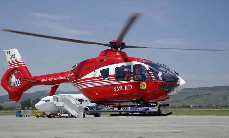  Elicopterul SMURD de la Iaşi a făcut 11 curse în ultimele trei zile