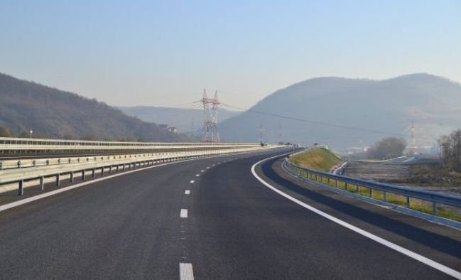  Un europarlamentar ne explică de ce nu se va face autostrada Moldova