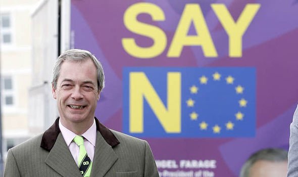  Sondaj Marea Britanie: Partidul Brexitului va câştiga alegerile europarlamentare