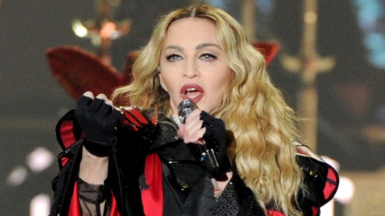  Recitalul Madonnei la Eurovision este sub semnul întrebării