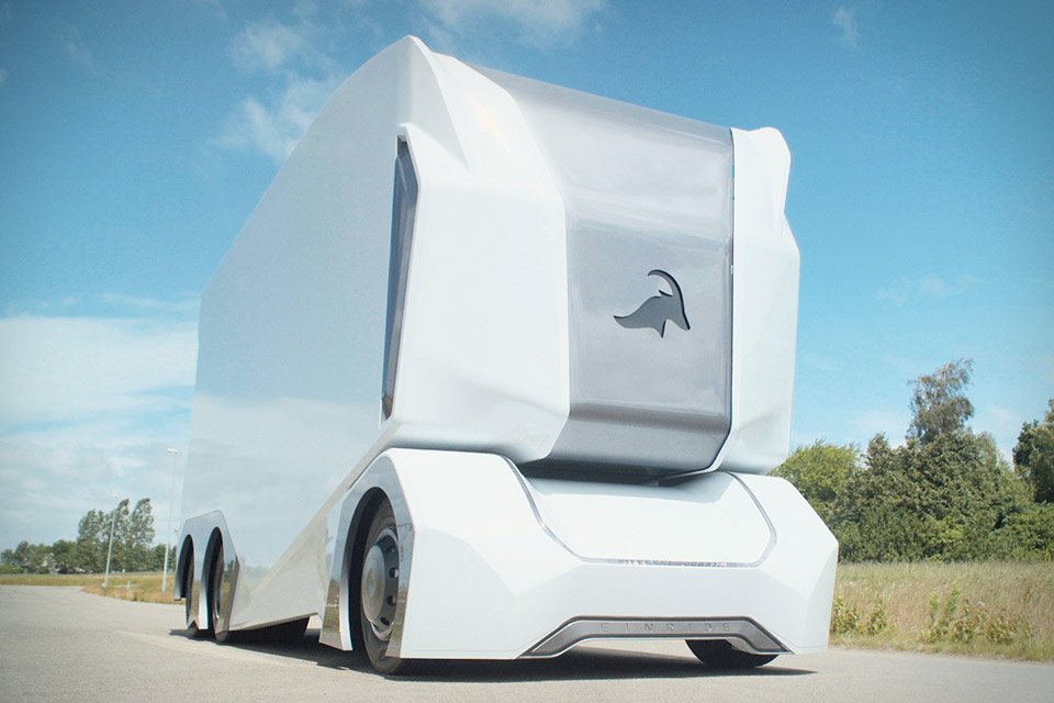  Premieră mondială: Un camion electric autonom a început să livreze zilnic mărfuri