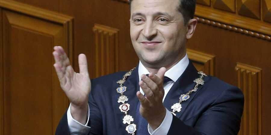  Noul preşedinte al Ucrainei, fost actor, joacă tare: dizolvă parlamentul și anunță alegeri anticipate