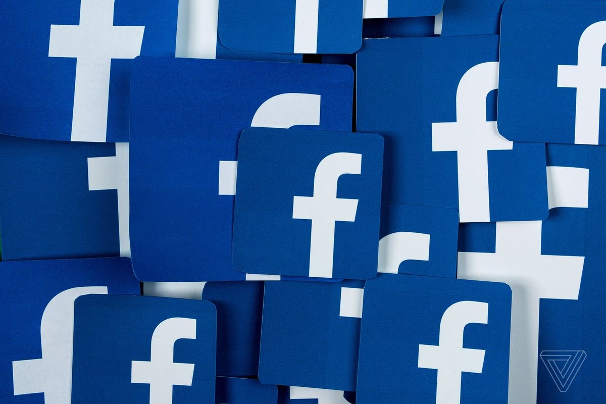  Facebook a închis peste trei miliarde de conturi false în şase luni