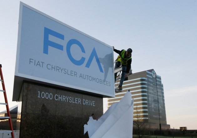  Aranjamente de ultimă oră: Fiat Chrysler discută îmbunătăţirea ofertei de fuziune cu Renault