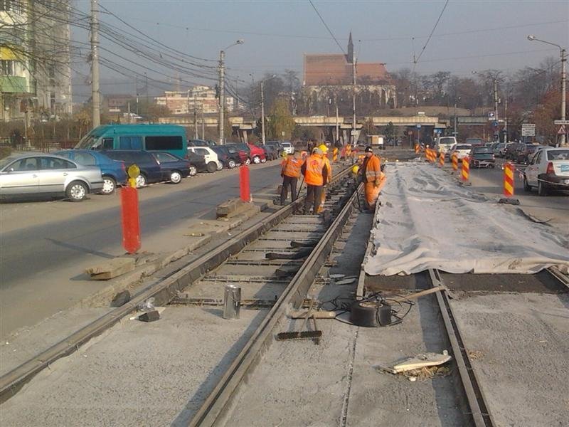  Aveți nervii tari? Încep lucrările la linia de tramvai între Bucşinescu şi Calea Chişinăului. Podul din Tudor, reabilitat