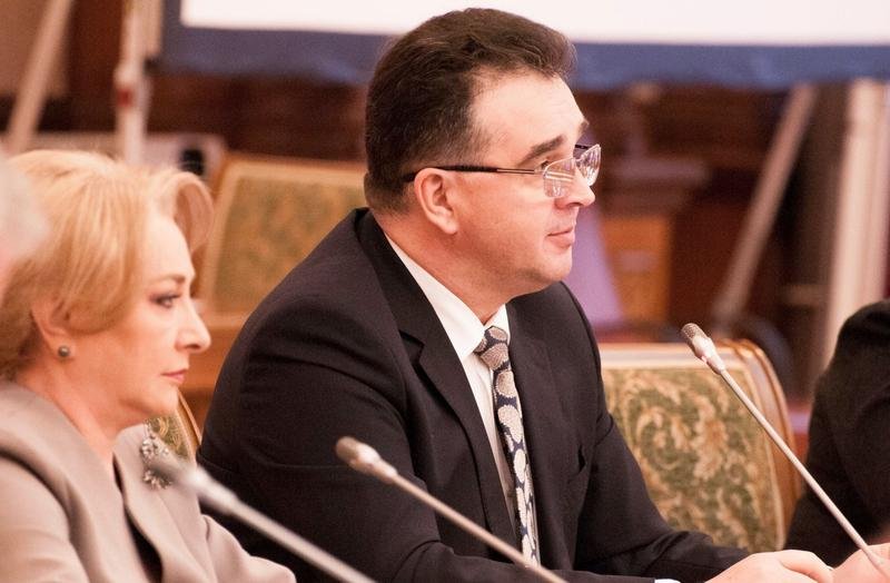  Baronul PSD Oprișan îi mulțumește premierului pentru adoptarea Codului Administrativ
